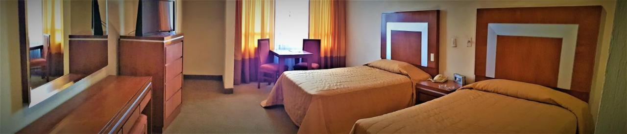 Hotel Finisterre メキシコシティ エクステリア 写真