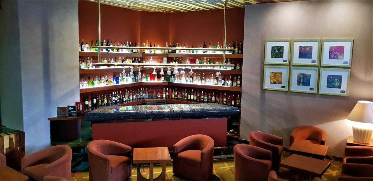 Hotel Finisterre メキシコシティ エクステリア 写真