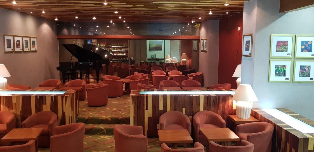 Hotel Finisterre メキシコシティ エクステリア 写真